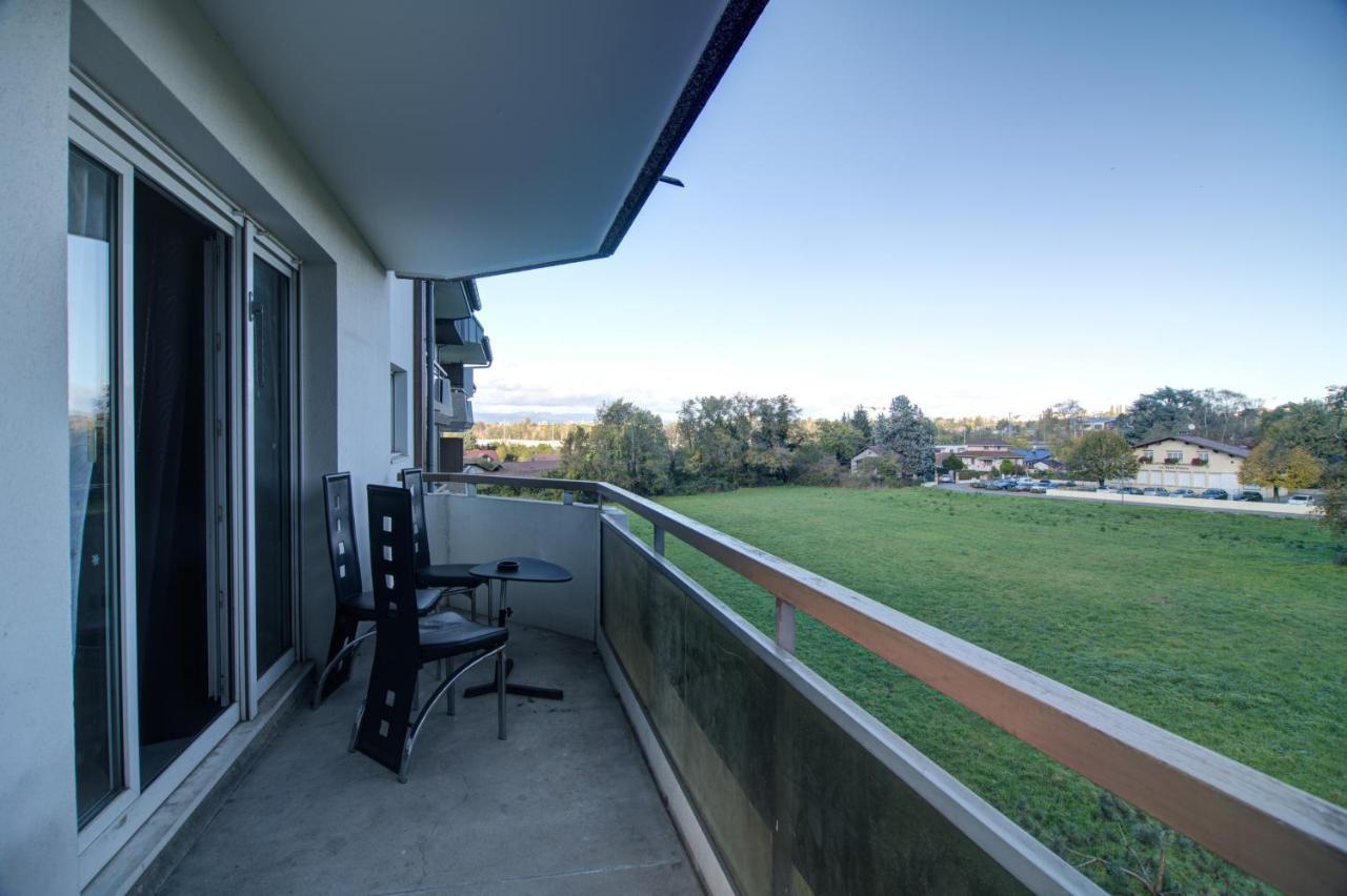 Design Apartment Near Geneva Etrembieres Ngoại thất bức ảnh